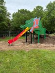 Foto: Aufbau neue Drachenrutsche (JPG-Datei)